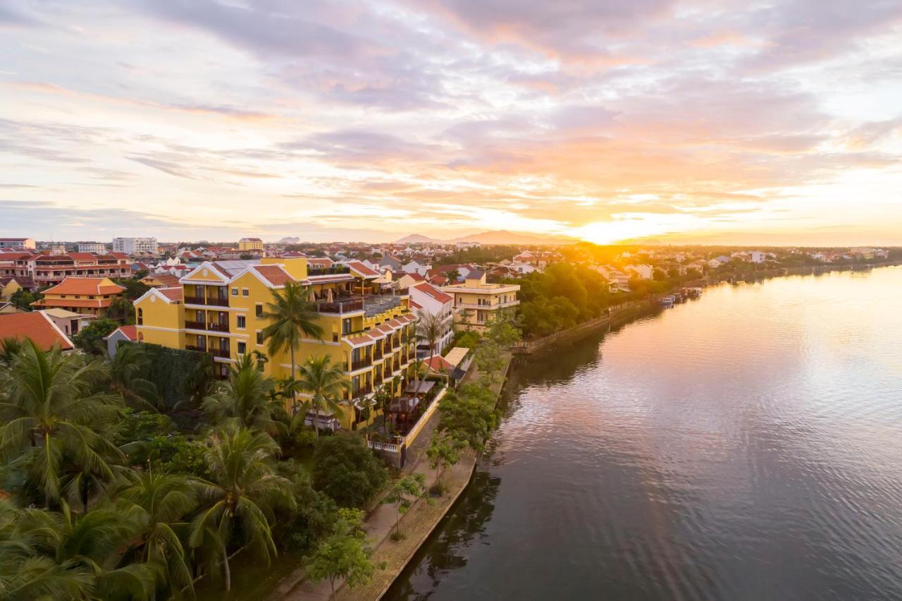 Little Riverside Hoi An . A Luxury Hotel & Spa Esterno foto Sunset over the Perfume River